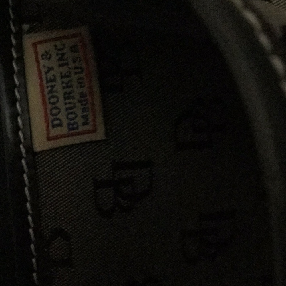 Dooney and Bourke Bag - Picture 4 of 5